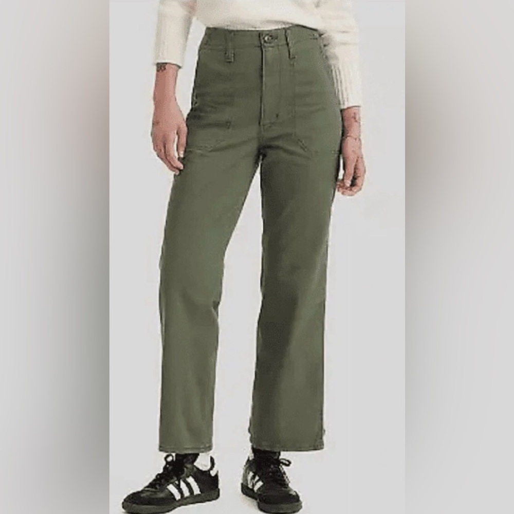 NWT Levi's Womens Surplus Straight Leg Jeans - size 31x27